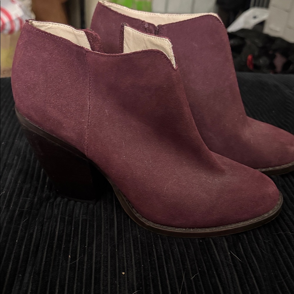 SoHo Cobbler bootie size 9 1/2